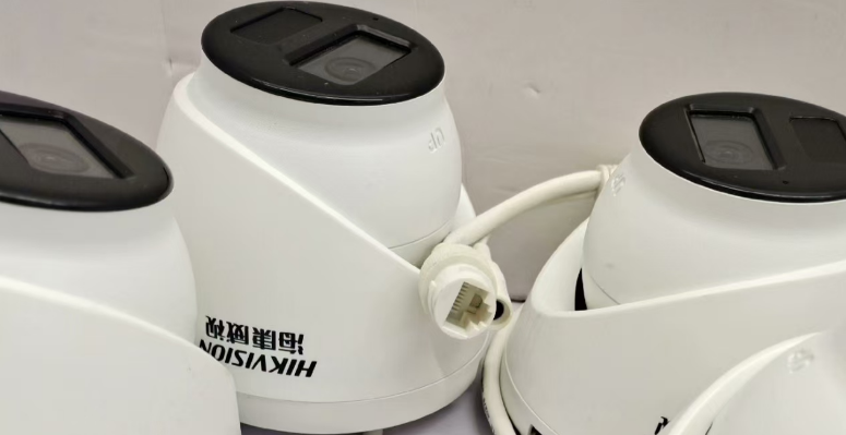 监控摄像头